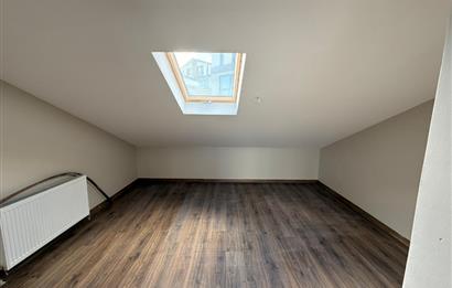 Zekeriyaköy'de Aidatsız Kiralık Villa Fırsatı