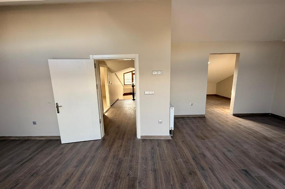 Zekeriyaköy'de Aidatsız Kiralık Villa Fırsatı