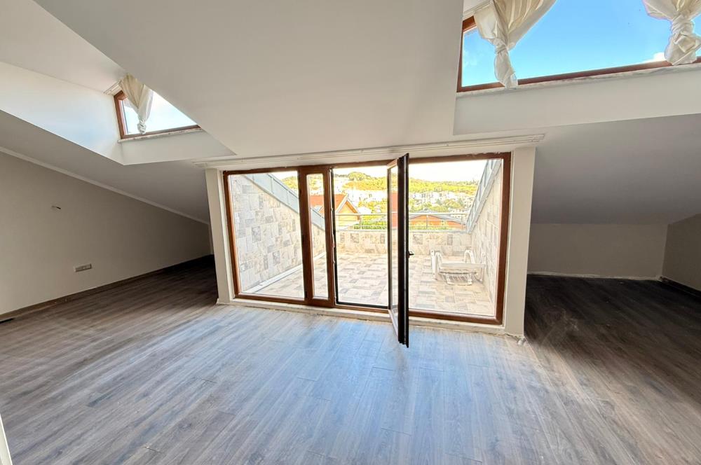Zekeriyaköy'de Aidatsız Kiralık Villa Fırsatı