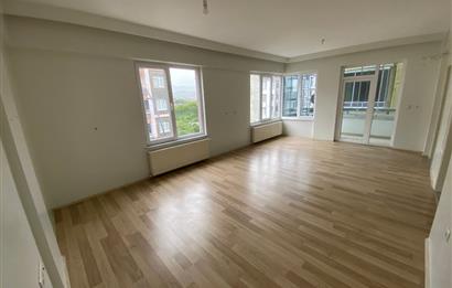 CENTURY 21’DEN ASANSÖRLÜ, EBEVEYN BANYOLU, 3+1 FERAH DAİRE!