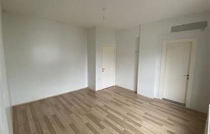 CENTURY 21’DEN ASANSÖRLÜ, EBEVEYN BANYOLU, 3+1 FERAH DAİRE!