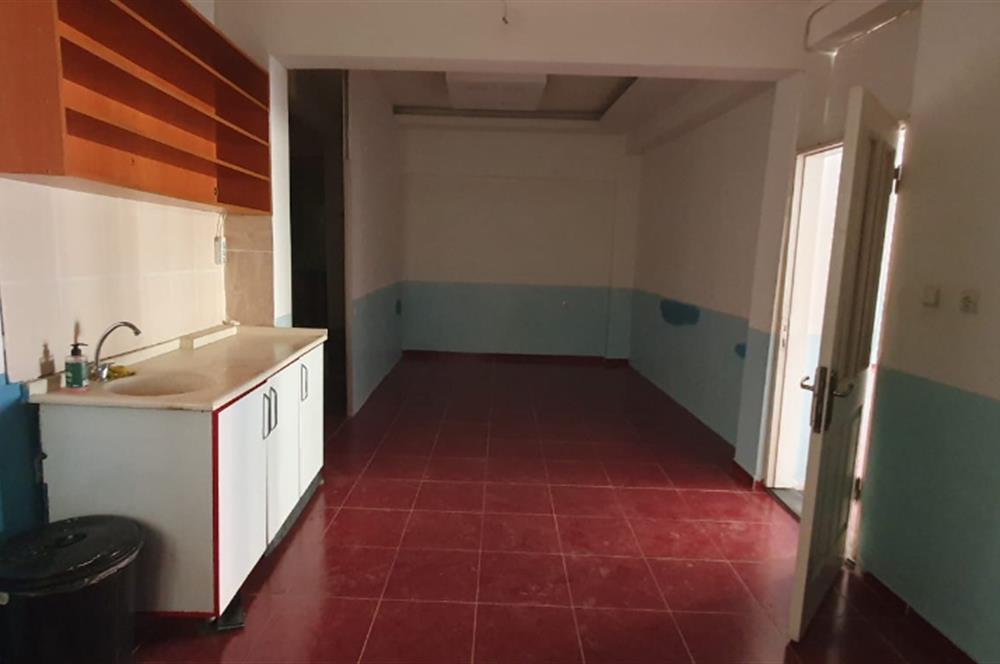 GÜNEŞTEPE DE KİRALIK DÜKKAN & MAĞAZA