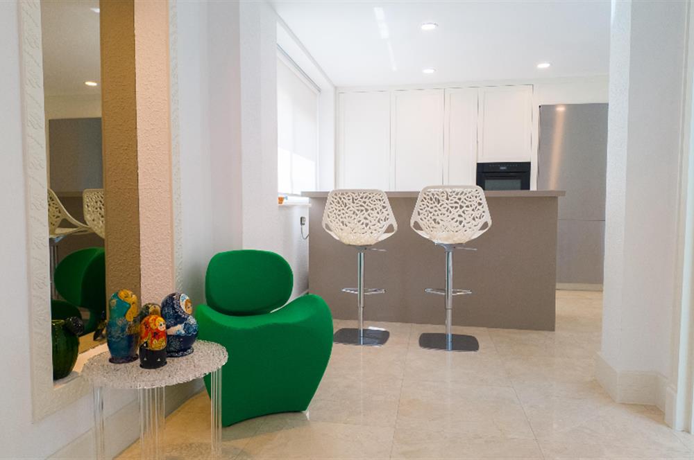 Bodrum Torba Denize 70 metre 6+2 Eşyalı Müstakil Villa