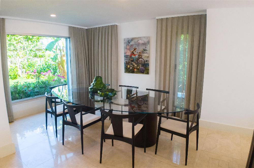 Bodrum Torba Denize 70 metre 6+2 Eşyalı Müstakil Villa