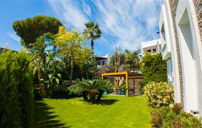 Bodrum Torba Denize 70 metre 6+2 Eşyalı Müstakil Villa