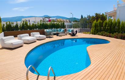 Bodrum Torba Denize 70 metre 6+2 Eşyalı Müstakil Villa