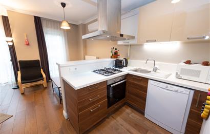 CENTURY21 FOREVER CİHANGİR'DE MERKEZİ KONUMLU KİRALIK 1+1 DAİRE