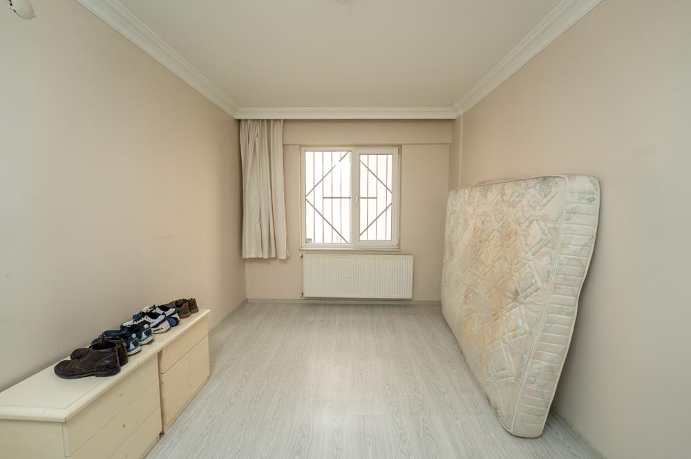 C21 Cius; Kapalı Pazar Yakını Geniş ve Yüksek Giriş Daire