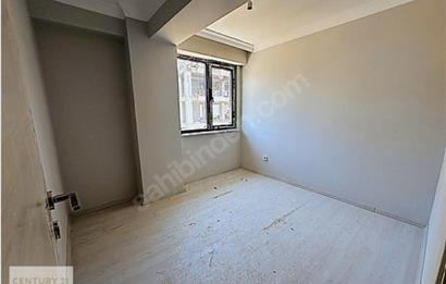 PENDİK VELİBABA MAHALLESİ'NDE MANZARALI 2+1 SATILIK DAİRE