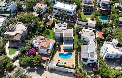 Bodrum Torba Denize 70 metre 6+2 Eşyalı Müstakil Villa
