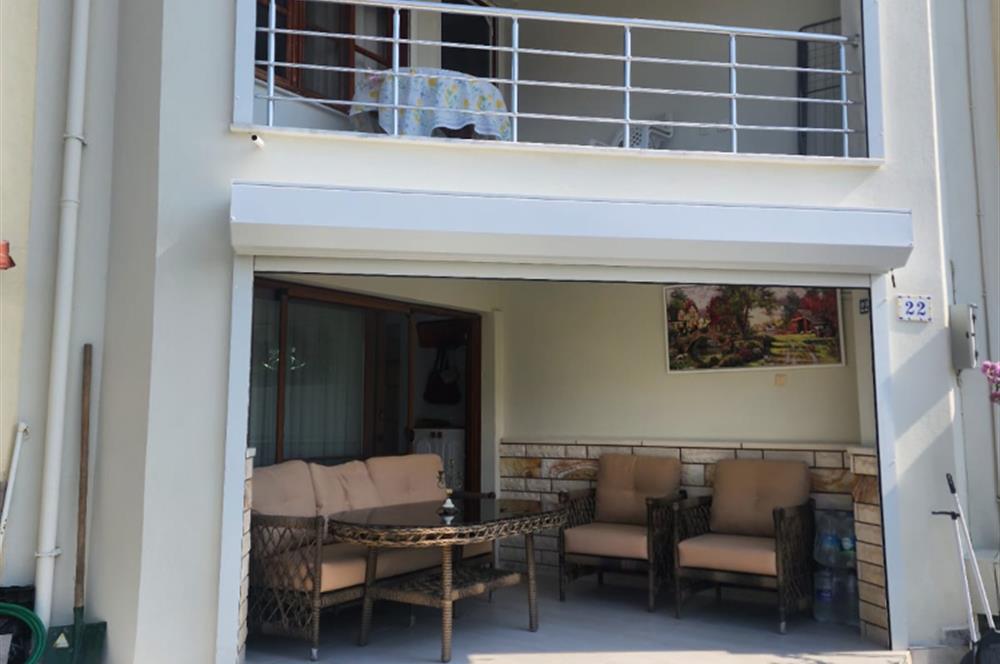C21 BAL'DAN AYVALIK ALTINOVA'DA DENİZİN KIYISINDA KİRALIK VİLLA