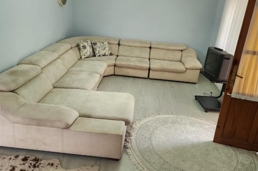 C21 BAL'DAN AYVALIK ALTINOVA'DA DENİZİN KIYISINDA KİRALIK VİLLA