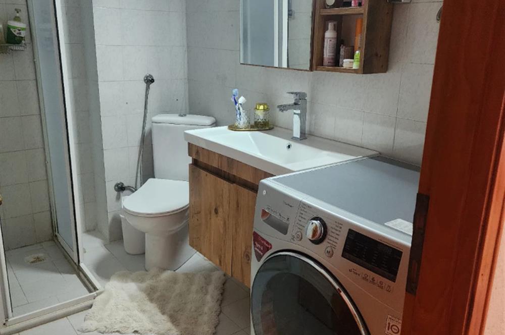 C21 BAL'DAN AYVALIK ALTINOVA'DA DENİZİN KIYISINDA KİRALIK VİLLA
