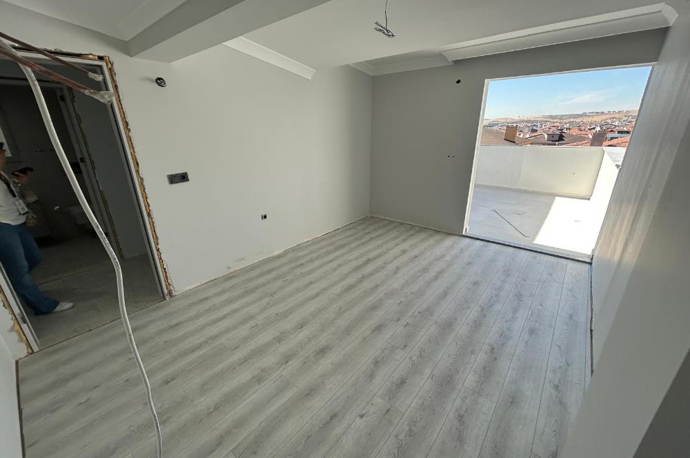 C21 BALDAN TEKNİK LİSE CD SAVAŞTEPE KAVŞAK LOKASYONU SATILIK 4+1
