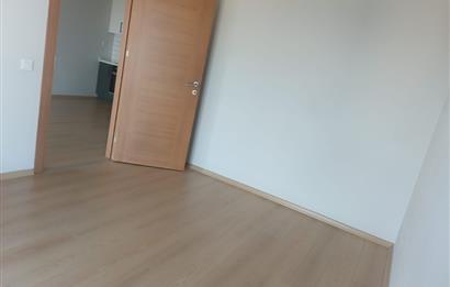 OPTİMUM MEYDAN SİTESİNDE KİRALIK 1+1 DAİRE
