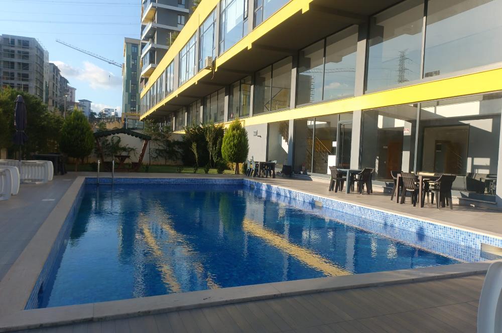 OPTİMUM MEYDAN SİTESİNDE KİRALIK 1+1 DAİRE