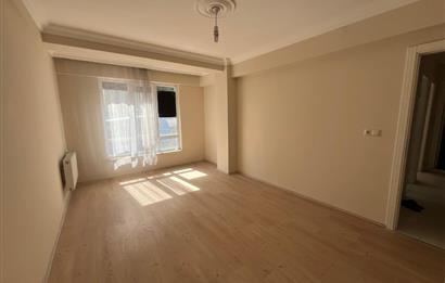 CENTURY21 VİZYON'DAN BATIKENT'TE SATILIK 2+1 DAİRE