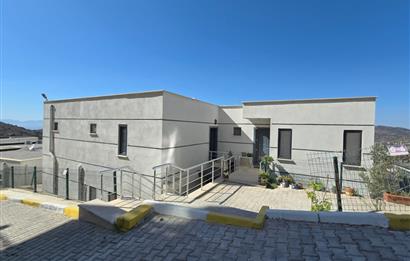 Bağla İdeal Town Sitesinde Satılık Deniz Manzaralı 2+1 Daire