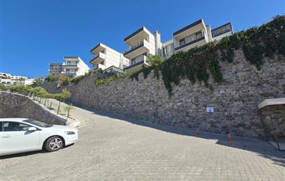 Bağla İdeal Town Sitesinde Satılık Deniz Manzaralı 2+1 Daire