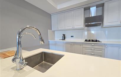 Ortakentte Satılık Deniz Manzaralı Özel Havuzlu Tam Müstakil 4+1 Villa