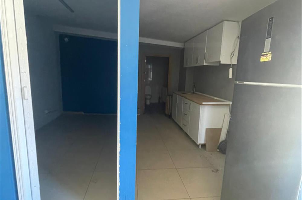 ESENYURT 'TA METROBÜS YANI KİRALIK İŞYERİ -OFİS 700M2 FULL KAT
