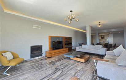 Ortakentte Satılık Deniz Manzaralı Özel Havuzlu Tam Müstakil 4+1 Villa