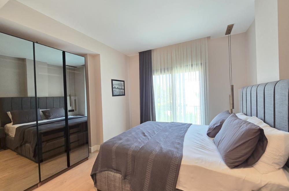 Denize yürüme mesafesinde Ormana cepheli 1.000m2 müstakil arsa içinde Deniz manzaralı 5+1 Villa