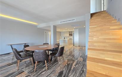 Ortakentte Satılık Deniz Manzaralı Özel Havuzlu Tam Müstakil 4+1 Villa