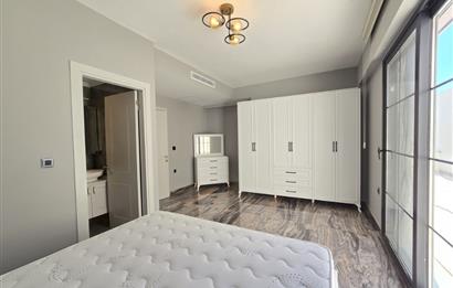 Ortakentte Satılık Deniz Manzaralı Özel Havuzlu Tam Müstakil 4+1 Villa