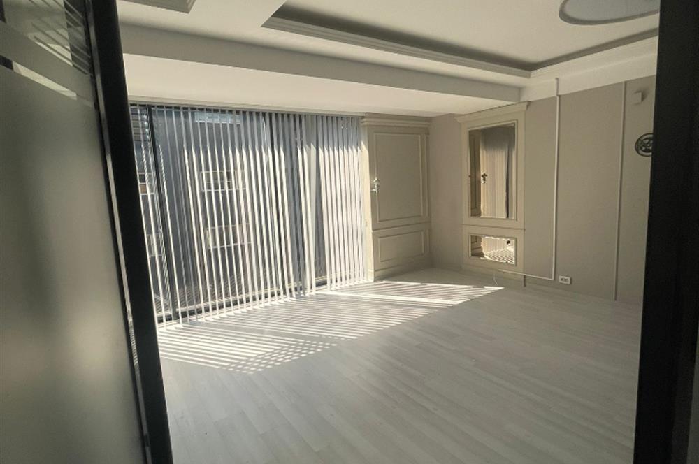  ESENYURT 'TA METROBÜS YANI KİRALIK İŞYERİ -OFİS 700M2 FULL KAT