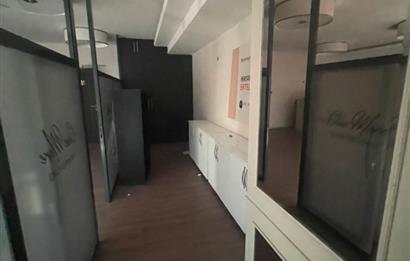  ESENYURT 'TA METROBÜS YANI KİRALIK İŞYERİ -OFİS 700M2 FULL KAT