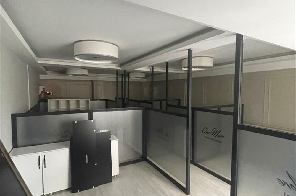  ESENYURT 'TA METROBÜS YANI KİRALIK İŞYERİ -OFİS 700M2 FULL KAT