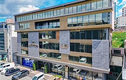  ESENYURT 'TA METROBÜS YANI KİRALIK İŞYERİ -OFİS 700M2 FULL KAT