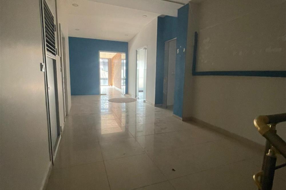 ESENYURT 'TA METROBÜS YANI KİRALIK İŞYERİ -OFİS 700M2 FULL KAT