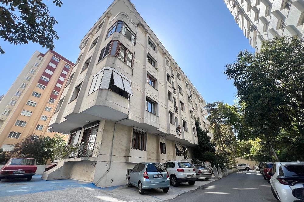 GÖZTEPE GÜLHANE SOKAKTA SATILIK 3+1