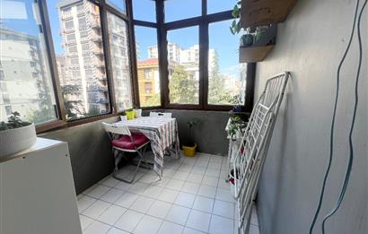 GÖZTEPE GÜLHANE SOKAKTA SATILIK 3+1