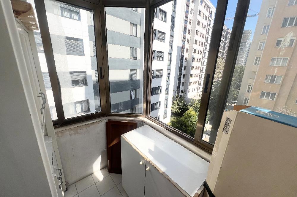 GÖZTEPE GÜLHANE SOKAKTA SATILIK 3+1