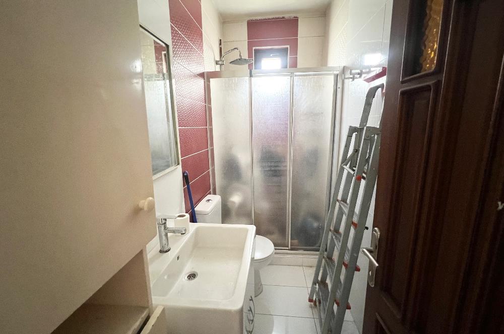 GÖZTEPE GÜLHANE SOKAKTA SATILIK 3+1