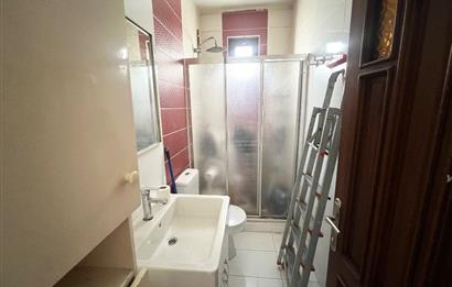 GÖZTEPE GÜLHANE SOKAKTA SATILIK 3+1