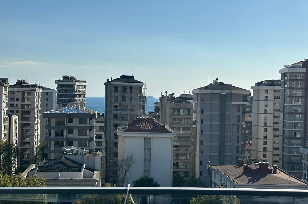 CADDEBOSTAN'DA BAĞDAT CADDESİ'NE PARALEL SATILIK 5+1 DAİRE