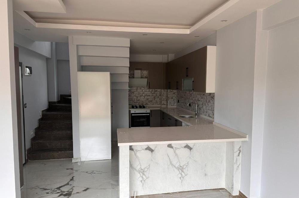 BALIKESİR AVŞA ADASINDA HAVUZLU VİLLA