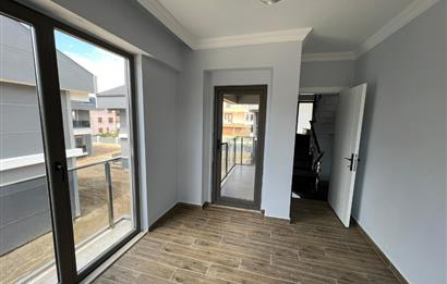 BALIKESİR AVŞA ADASINDA HAVUZLU VİLLA
