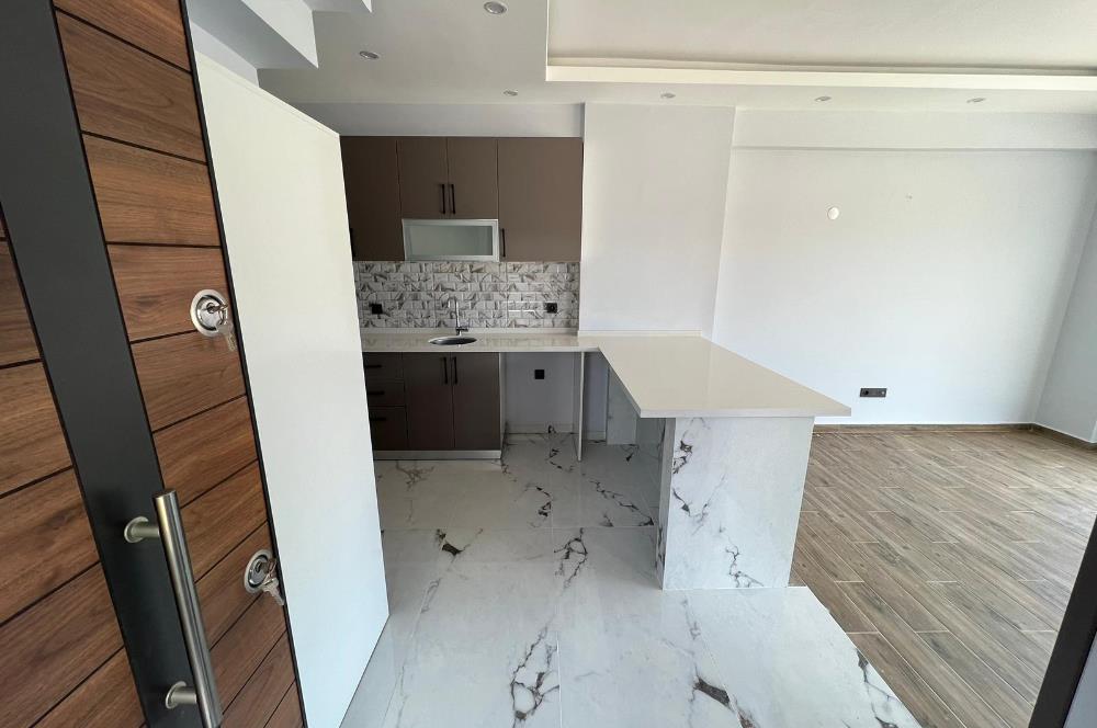 BALIKESİR AVŞA ADASINDA HAVUZLU VİLLA