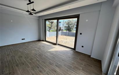 BALIKESİR AVŞA ADASINDA HAVUZLU VİLLA