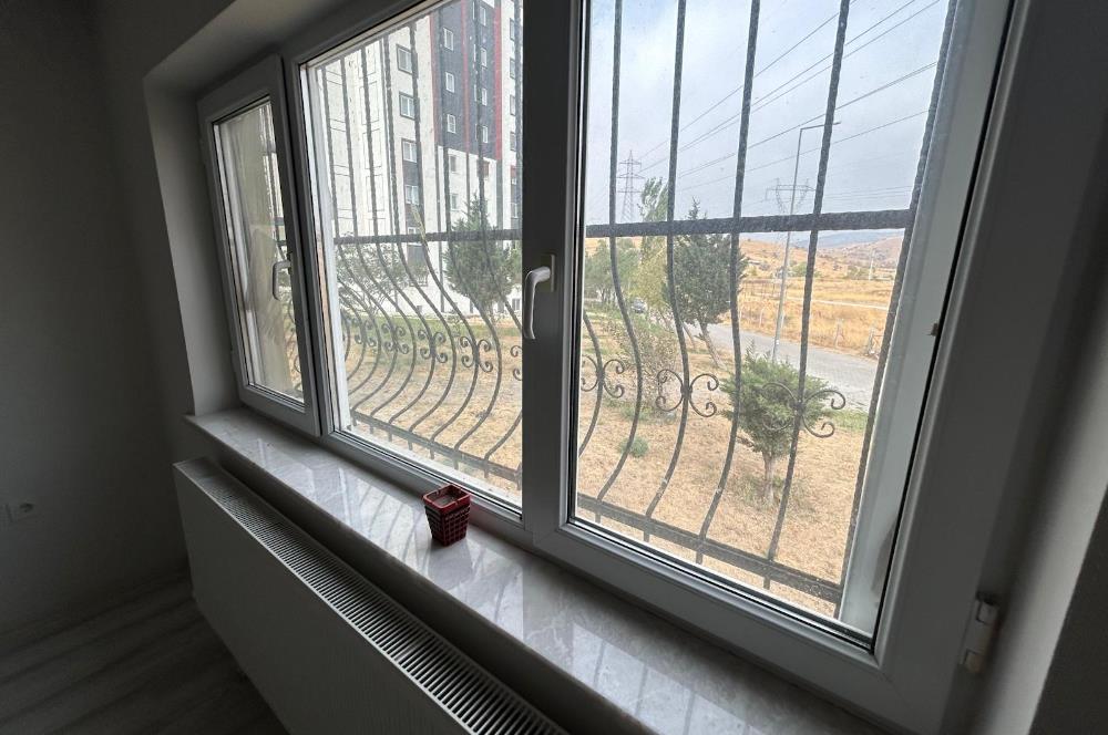 CENTURY 21 BAL'DAN TOKİ YENİMAHALLEDE A BLOK İÇİ YAPILI 1+1
