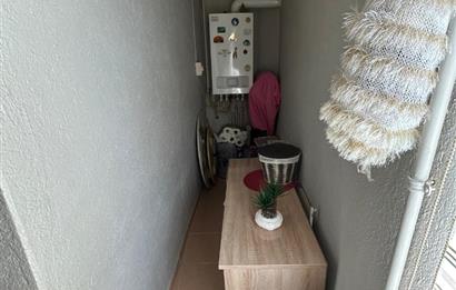 C21 BAL'DAN 2. GÜNDOĞAN MH. İÇERİSİ YENİLENMİŞ SATILIK 2+1 DAİRE