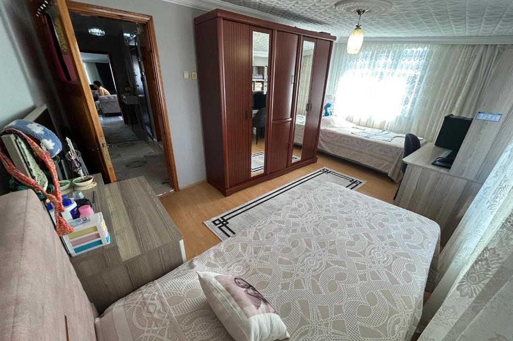 C21 BAL'DAN 2. GÜNDOĞAN MH. İÇERİSİ YENİLENMİŞ SATILIK 2+1 DAİRE