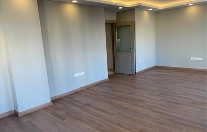 BAĞDAT CADDESİNE YÜRÜME MESAFESİNDE GENİŞ 3+1 SATILIK DAİRE
