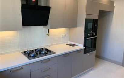 BAĞDAT CADDESİNE YÜRÜME MESAFESİNDE GENİŞ 3+1 SATILIK DAİRE