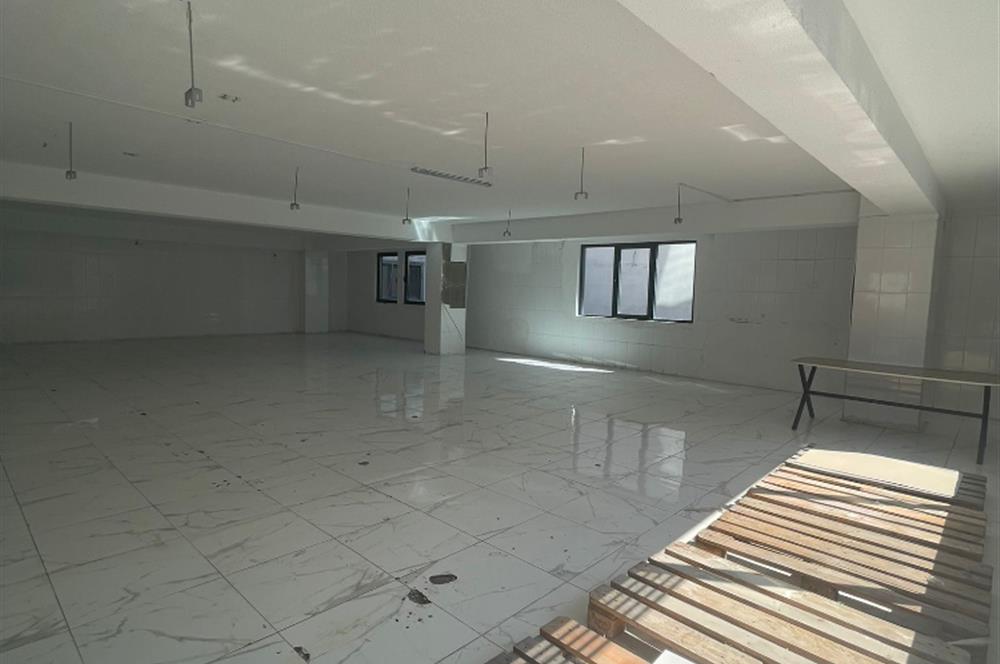 ESENYURT KİRALIK İŞYERİ /ÜRETİM TESİSİ/DEPO/İMALATHANE 750M2